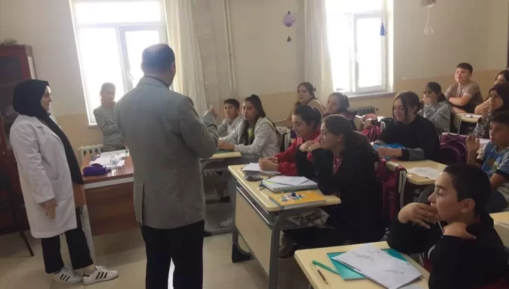 Milli Eğitim Müdürü Gül Okulları Ziyaret Etti