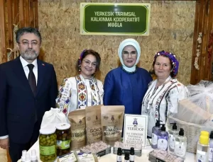 Muğla Kadınları ‘Toprağa İz Bırakan Kadınlar’ Programında Yöresel Ürünlerini Sergiledi