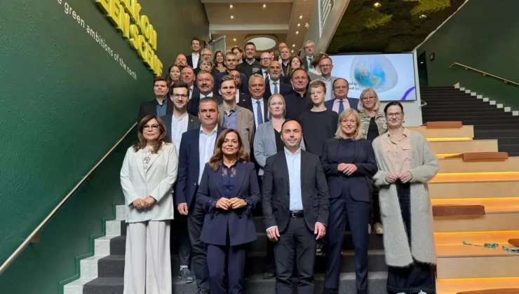 Muratpaşa Belediye Başkanı Uysal, Avrupa Sürdürülebilir Kentler Konferansı’nda Türkiye’nin AB üyeliğine vurgu yaptı