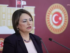 Müzeyyen Şevkin: “Bakanın Mania Kriterlerini Karşılamıyor Dediği Şakirpaşa’da Teknofest Uçakları Vızır Vızır Uçuyor”