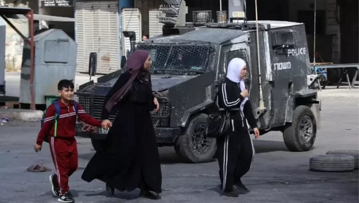 Nablus’ta İki Filistinli Öldürüldü
