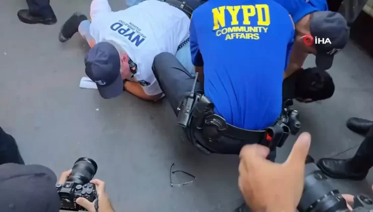 New York’ta Binlerce Filistin Yanlısı Gösterici İsrail Saldırılarını Protesto Etti