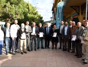 Nilüfer Belediyesi İmar Sorununu Çözdü, 422 Hak Sahibi Tapularını Aldı