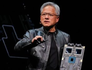 Nvidia Blackwell “tam güç” üretimde: Yıl bitmeden geliyor