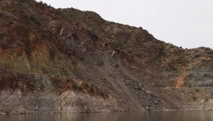 Oltu-Artvin yolu 45 gündür kapalı