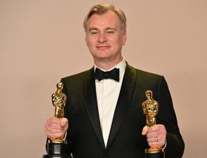 Oscar ödüllü yönetmen Christopher Nolan yeni filmi için hazırlıklara başladı