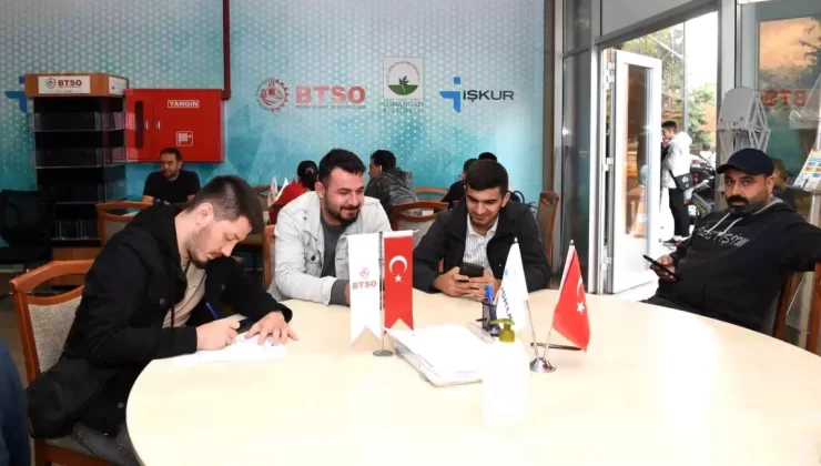 Osmangazi Belediyesi İstihdam Buluşmaları ile 50 Kişiyi İş Sahibi Yaptı