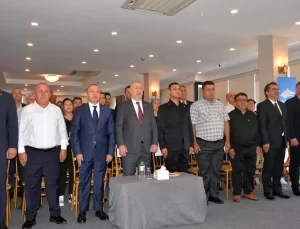 Özdağ: Kredi kartı borçtur, vergisi olmaz!