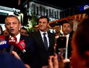 Özgür Özel, Manisa’da Şehir Tiyatrosu Açılışına Katıldı