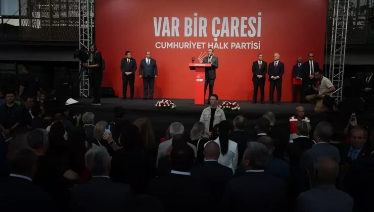 Özgür Özel’den Ekonomi ve Eğitime Seferberlik Çağrısı