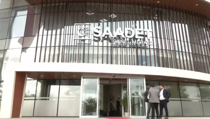 Recai Kutan Vefat Etti