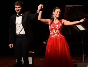 Rus Opera Sanatçısı Shelehova İstanbul’da Konser Verdi