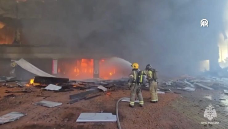Rusya’da bölgesel akademik müzik tiyatrosu binasında yangın çıktı