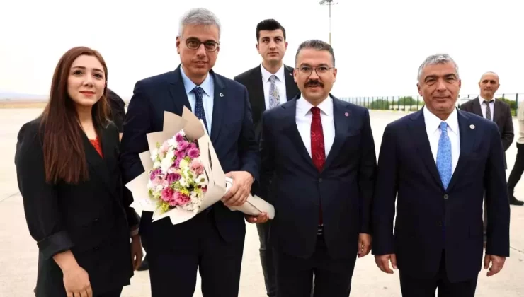 Sağlık Bakanı Prof. Dr. Kemal Memişoğlu, Iğdır’da