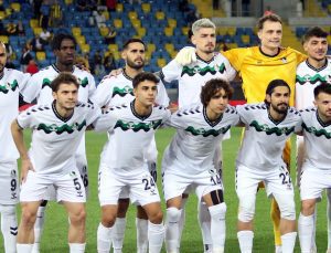 Sakaryaspor’dan 13 sene sonra bir ilk! Kimse beklemiyordu…