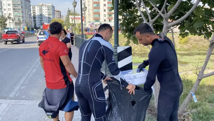 Samsun’da Irmakta Gömleğe Sarılı Kadın Kıyafeti Bulundu