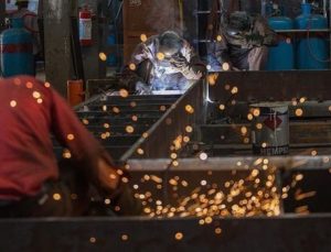 Sanayi üretiminde depremden bu yana en sert yıllık düşüş