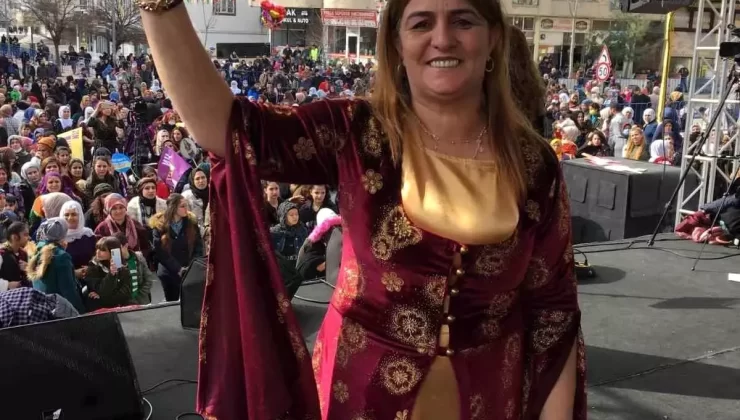 Siirt’in Kurtalan İlçe Belediye Başkanı ve 4 Kadın Gözaltında