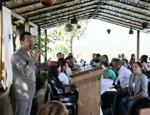 Silivri Belediye Başkanı, Öğretmenler Günü’nde Eğitimin Önemine Vurgu Yaptı