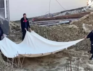 Sinop’ta İşçiler Çatıda Eylem Yaptı