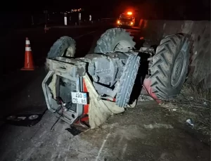 Sivas’ta Taksi-Traktör Kazası: 1 Ölü, 1 Yaralı