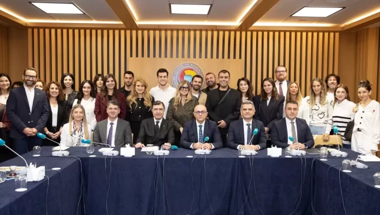 Sosyal Medya Eğitimi Başlıyor