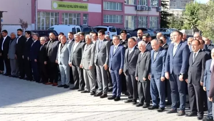 Sungurlu’da 19 Ekim Muhtarlar Günü Etkinlikle Kutlandı