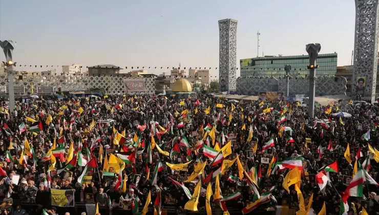 Tahran’da İsrail’e Destek Gösterisi