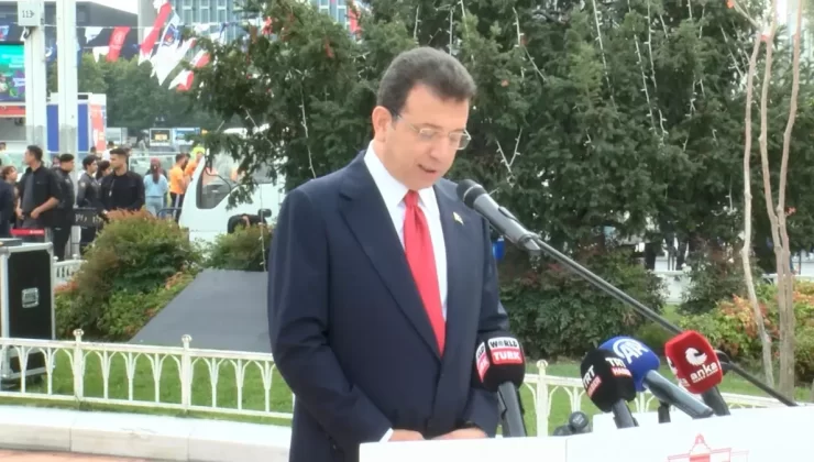 Taksim’de İstanbul’un düşman işgalinden kurtuluşunun 101. yıldönümü törenle kutlandı