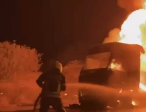 Tarsus’ta TIR Yangını: O Anlar Kamerada
