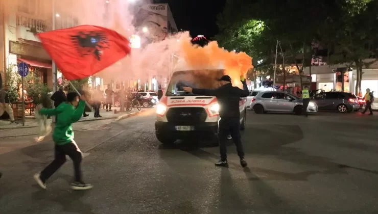 Tiran’da Hükümet Karşıtı Protesto