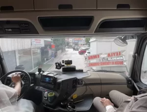 TIR’la Gelin Arabası: Aşk ve Meslek Buluşması