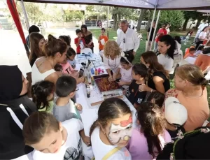Tohumlar Toprağa Atıldı: Menderes’te Kitap Şenliği Yeşil Çevreye Katkı Sağlayacak