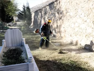 Tokat’ta Mezarlık Temizlik Çalışmaları