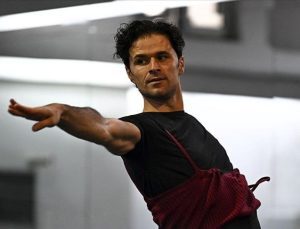 Türk balet,  Atina’da “Zorba” balesinde başrolde sahneye çıkacak