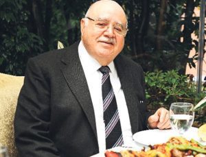 Türkiye’nin kebap kralı Arif Develi yaşamını yitirdi