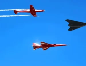 Üçü bir arada havada!