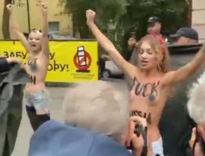 Ukarayna’da İran’a çıplak protesto