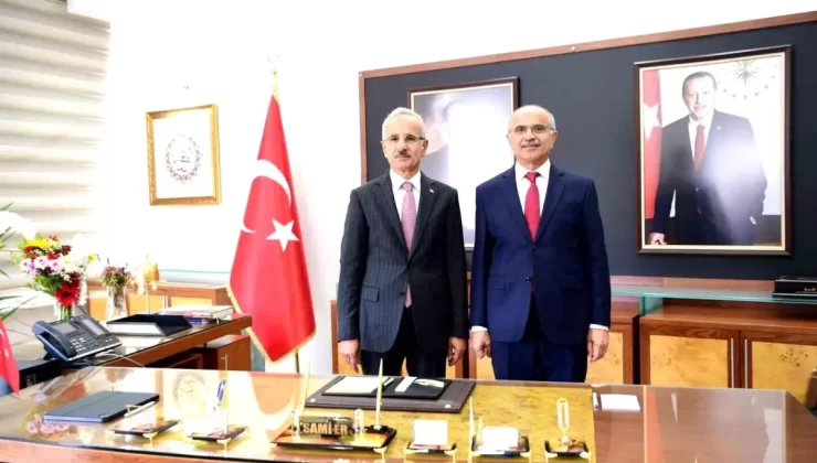 Ulaştırma ve Altyapı Bakanı Uraloğlu Malatya’da İncelemelerde Bulundu