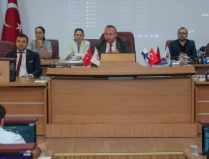 Uşak Belediye Başkanı Yalım’dan Okul Temizliği İçin Destek Çağrısı