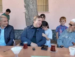 Vali’den Öğretmene Başarı Belgesi