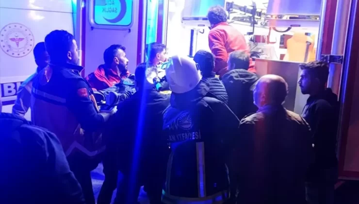 Van’da Trafik Kazası: 1 Ölü, 7 Yaralı