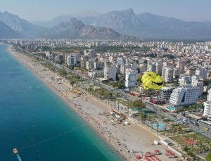 Yabancılar en çok Antalya’dan konut alıyor