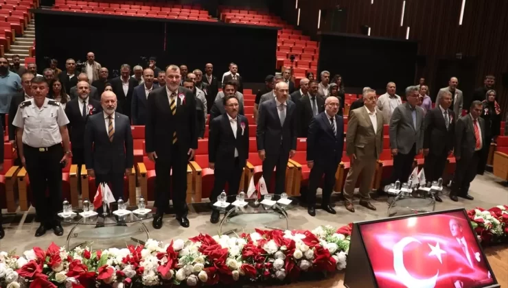 Yılın Ahisi Nuh Hasyüncü’ye Kaftan Giydirildi