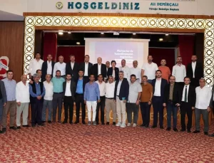 Yüreğir Belediye Başkanı Demirçalı, Muhtarlarla Toplantı Düzenledi