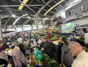 Zonguldak’ta Halk Pazarında Fiyatlar Yükseliyor