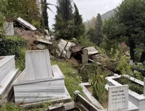 Zonguldak’ta Kuvvetli Yağış: 4 Ev Boşaltıldı