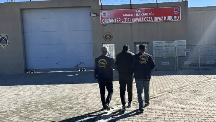 11 Yıl Hapisle Aranan Hırsız Yakalandı