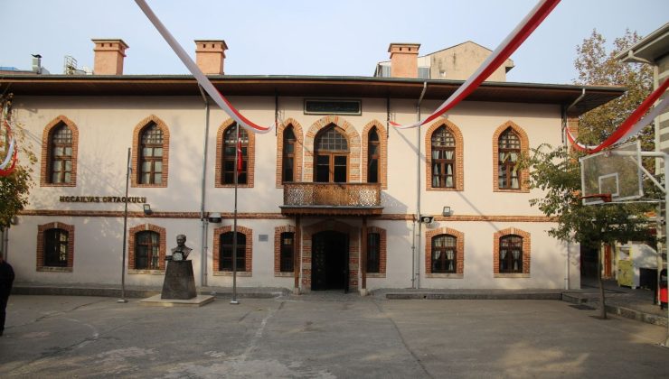 2 devlet, 30 padişah ve 12 cumhurbaşkanı gördü: Türkiye’nin 556 yıl aralıksız eğitim veren okulu