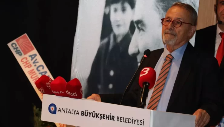 24 Kasım Öğretmenler Günü’nde Prof. Dr. Naci Görür’e Başöğretmen Atatürk Onur Ödülü